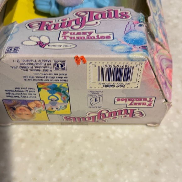 Hasbro Fairy Tails Fuzzy Tummies Blue and Yellow Toy - Picture 7 of 7